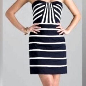 Elegant Navy Blue and White Strapless Dress